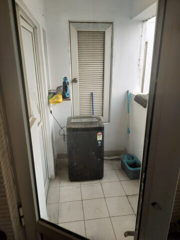 Bathroom in 2 BHK Apartment at Arun Vihar Sector 37, Sector 37 – for Rent