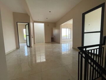 Room in 4 BHK Independent House at Vasant Kunj – for Rent