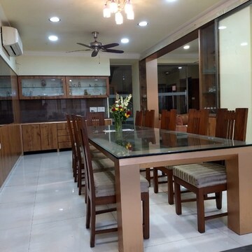Kitchen in 5 BHK Villa at Oberoi Realty Esquire, Gokuldham Colony – for Sale
