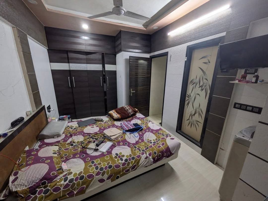 1 BHK Apartment For Rent in Neelkamal CHS Lower Parel