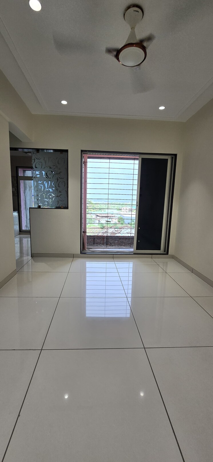 Room, raj-tulsi-city 2 Bedroom 1000 Sq.Ft. Apartment In Badlapur East Thane 8846467