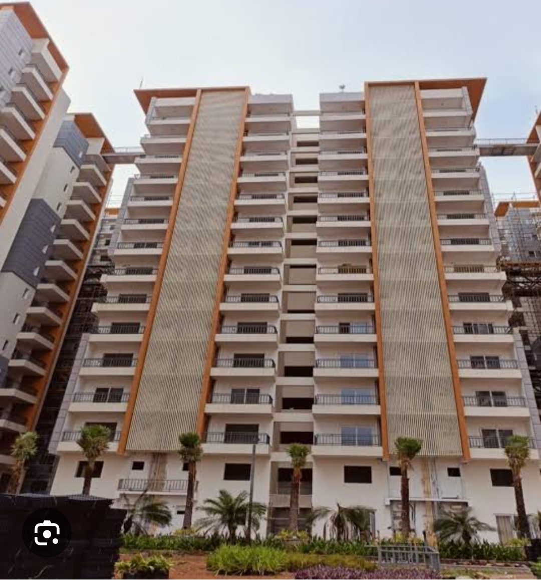 3 BHK + Pooja Room 1635 Sq.Ft. Apartment in Hallmark Skyrena