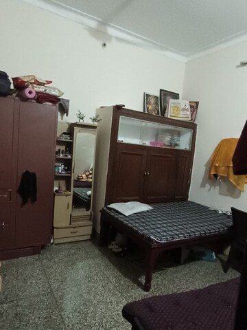 2 BHK Builder Floor For Rent in Thatipur