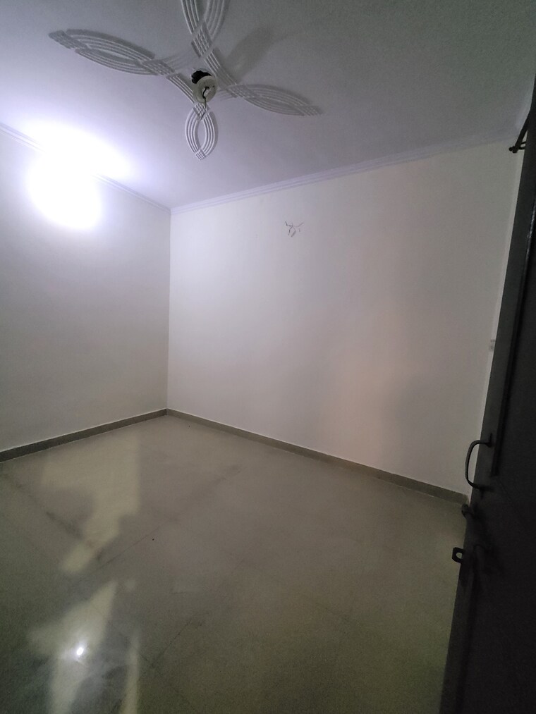 Bedroom, dilshad garden 2 Bedroom 800 Sq.Ft. Builder Floor In Dilshad Garden Delhi 8846532