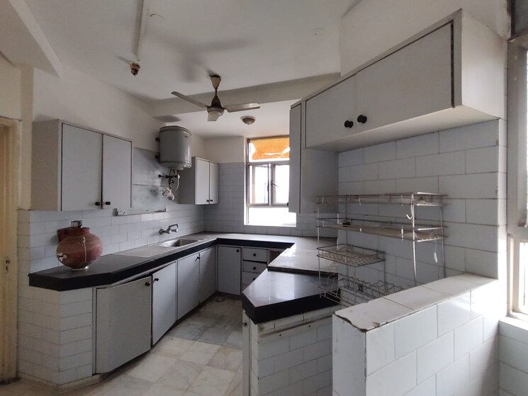 Kitchen, experion-the-heart-song 3 Bedroom 2003 Sq.Ft. Apartment In Sector 108 Gurgaon 8846548