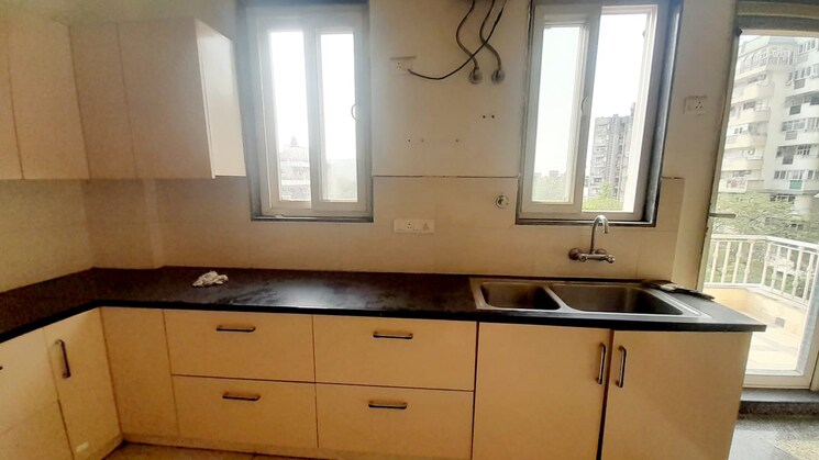 Kitchen, bptp-amstoria 4 Bedroom 3560 Sq.Ft. Builder Floor In Sector 102 Gurgaon 8846550