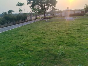  Plot – Garden View at Praneeta Singapur Town, Shankarpalli - for Sale
