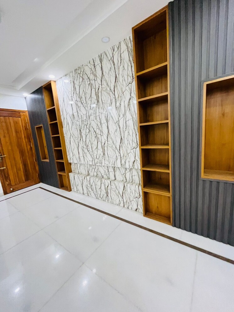 Master Bedroom, palam vihar 3 Bedroom 300 Sq.Yd. Independent House In Palam Vihar Gurgaon 8846576