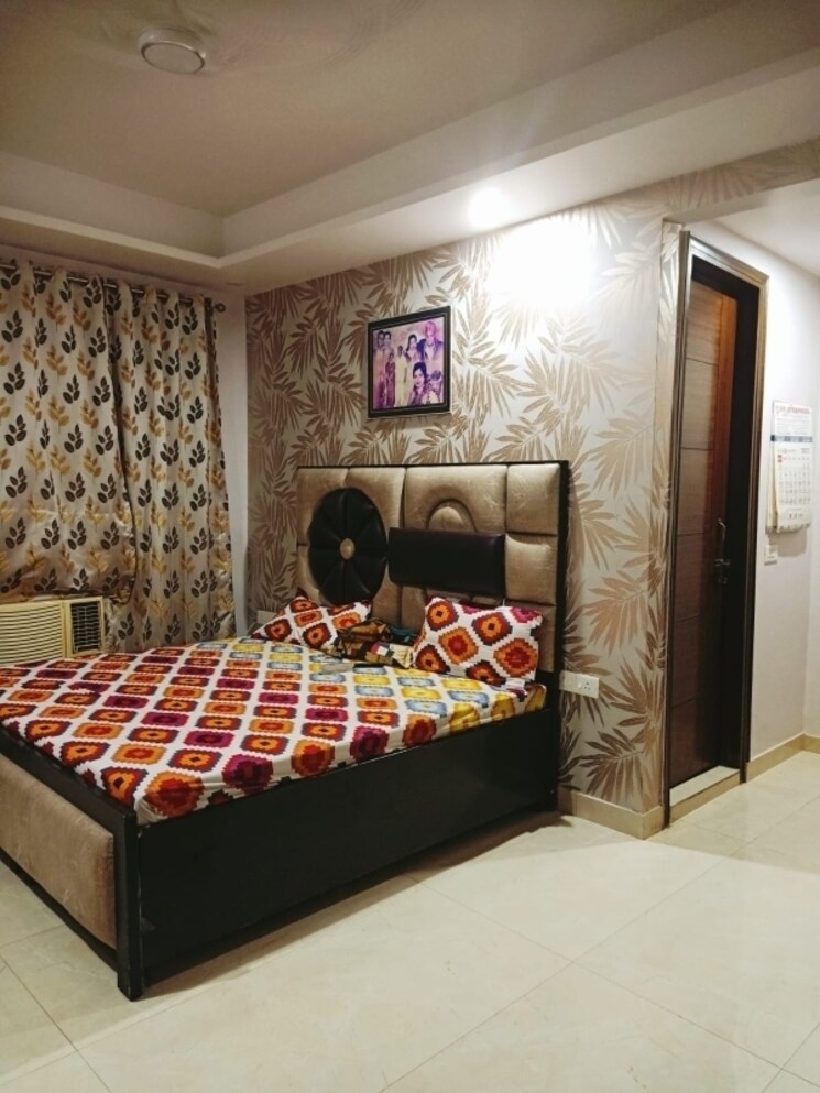 Master Bedroom, palam vihar 2 Bedroom 206 Sq.Yd. Independent House In Palam Vihar Gurgaon 8846583