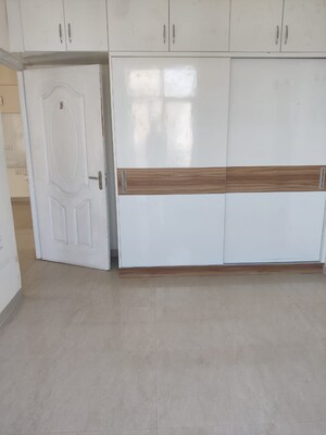 Room in 2 BHK Apartment at Shapoorji Pallonji Joyville Gurgaon, Sector 102 – for Sale