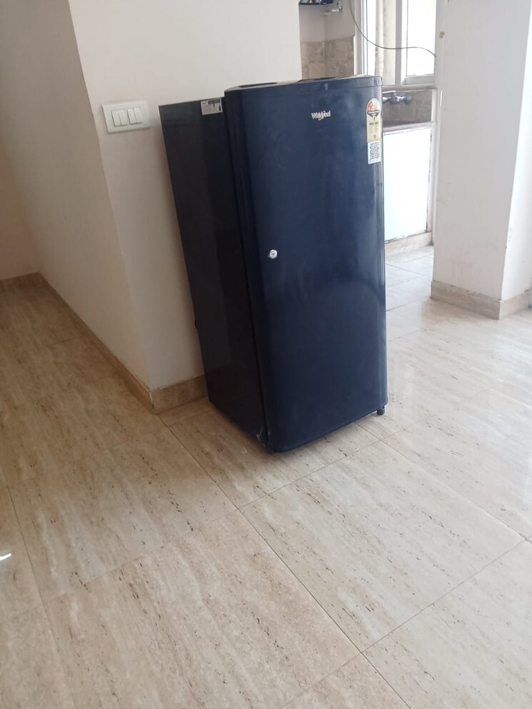 Room, rwa-apartments-sector-116 2 Bedroom 750 Sq.Ft. Builder Floor In Sector 116 Noida 8846601