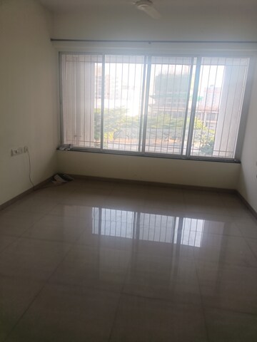 Room in 3 BHK Apartment at Om Tropica, Ravet – for Rent