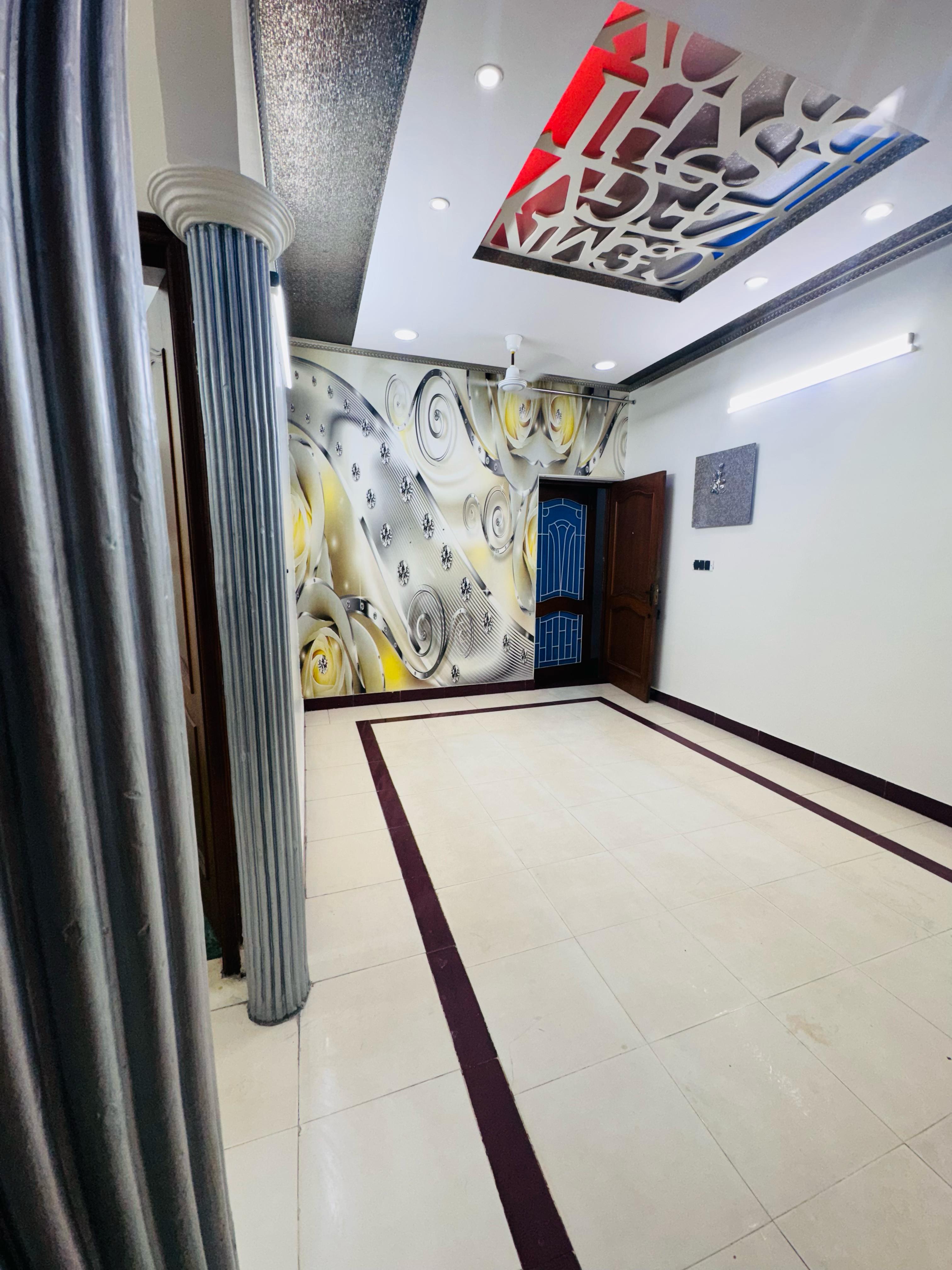 2 BHK Apartment For Rent in Priyadarshni Apartments