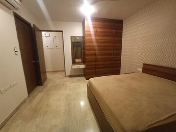 Room in 3.5 BHK Apartment at Marvel Cascada, Balewadi – for Rent