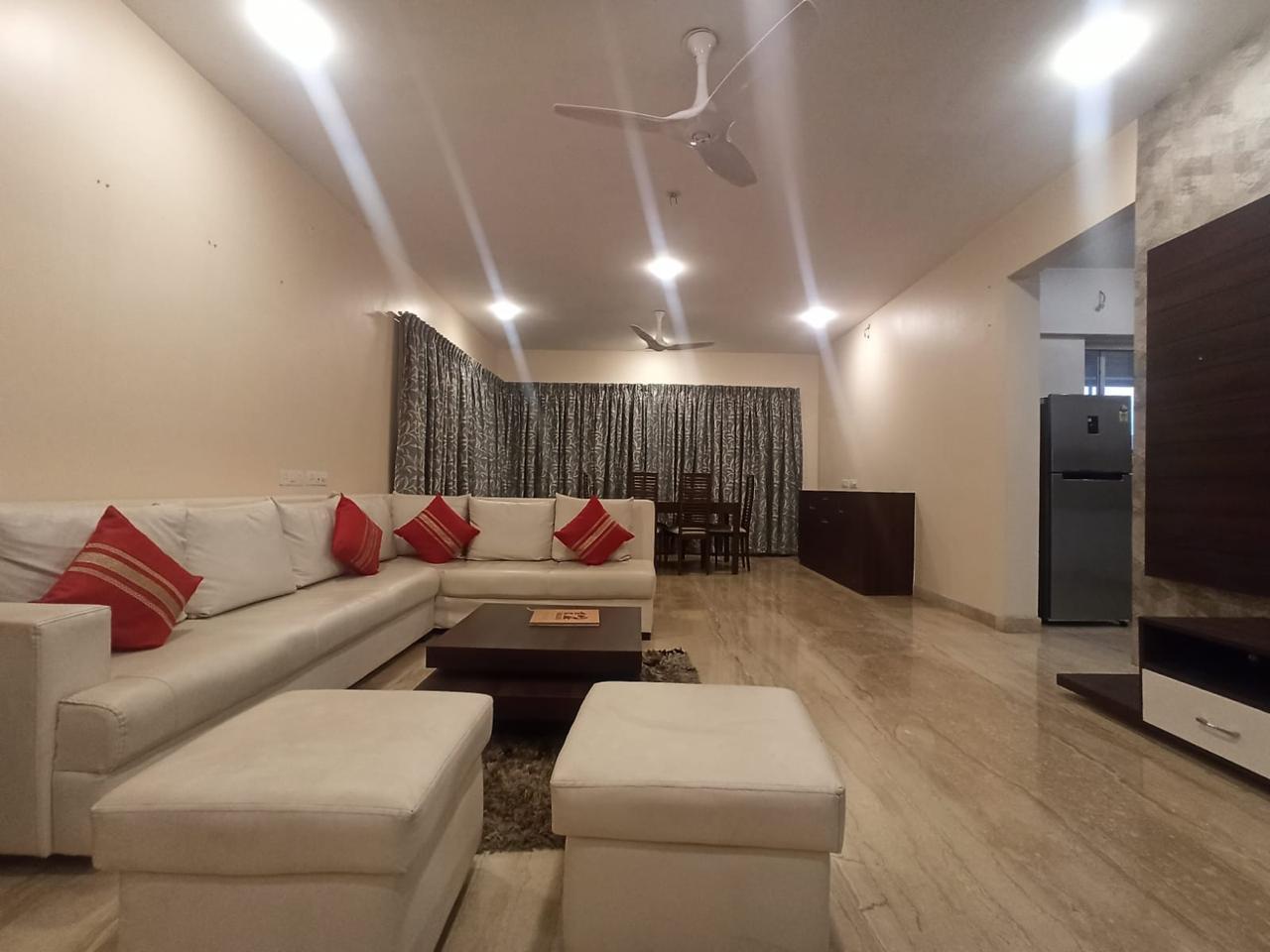 3.5 BHK + Servant Room 3000 Sq.Ft. Apartment in Marvel Cascada