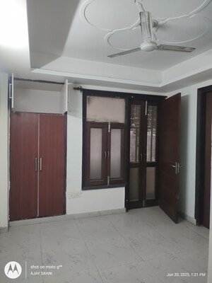 Furnished Amenities in 3 BHK Builder Floor at Mehrauli – for Sale