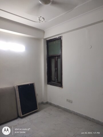 Furnished Amenities in 3 BHK Builder Floor at Mehrauli – for Sale