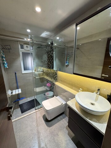 Master Bedroom in 3 BHK Apartment at Silver Light CHS, Vile Parle West – for Sale