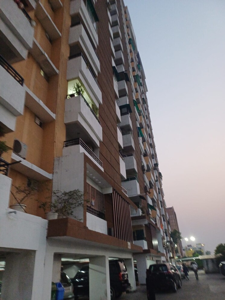 Exterior View, lda-parijaat-apartments 3.5 Bedroom 2580 Sq.Ft. Apartment In Faizabad Road Lucknow 8846659