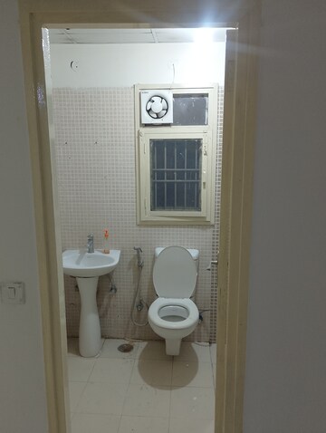 Master Bedroom in 2 BHK Builder Floor at Wave Prime Floors, Wave City – for Rent