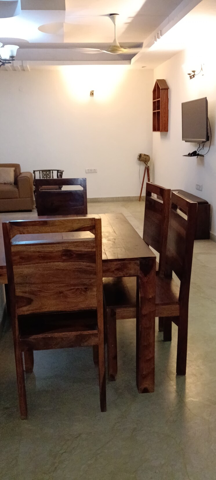 undefined, east-of-kailash-block-b-rwa 2 Bedroom 250 Sq.Yd. Builder Floor In East Of Kailash Delhi 8846755