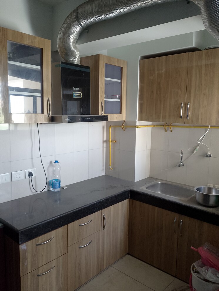 Kitchen, wave-dream-homes 1 Bedroom 578 Sq.Ft. Apartment In Wave City Ghaziabad 8846796