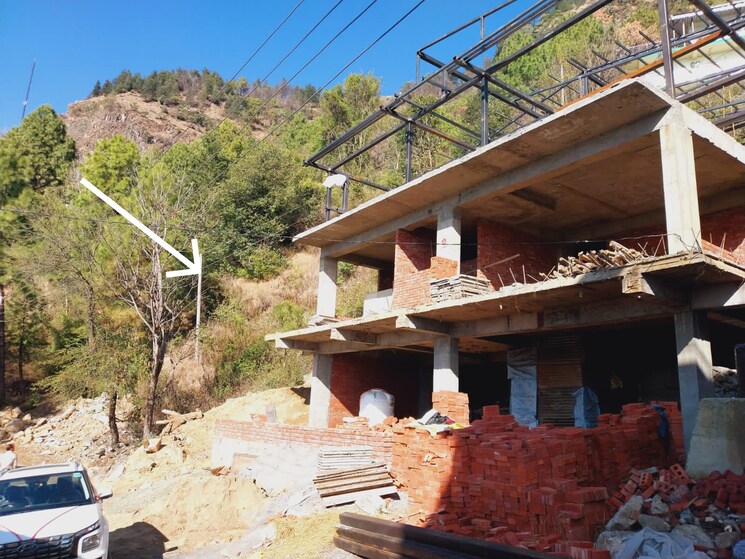 Nearby, jutogh  2000 Sq.Ft. Plot In Jutogh Shimla 8846827