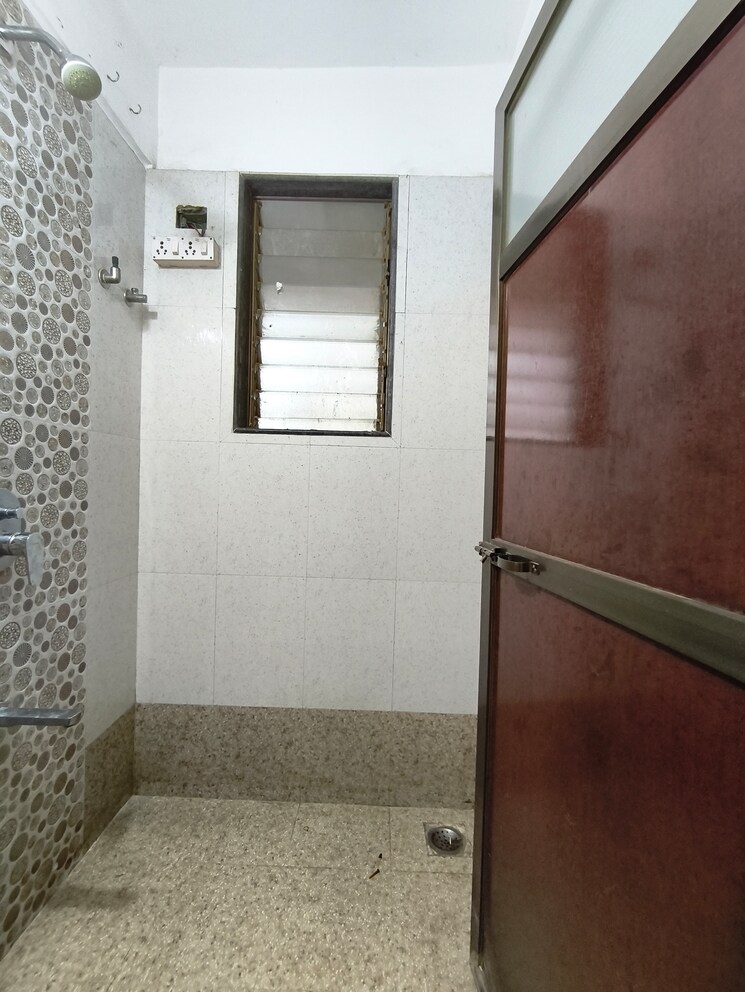 Bathroom, om-sai-heights-ulwe 1 Bedroom 620 Sq.Ft. Apartment In Ulwe Sector 16 Navi Mumbai 8846862