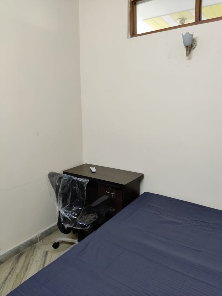 undefined, tagore garden 2 Bedroom 150 Sq.Yd. Builder Floor In Tagore Garden Delhi 8846850