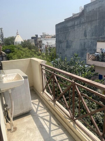Balcony in 1 BHK Builder Floor at Subhash Nagar – for Rent