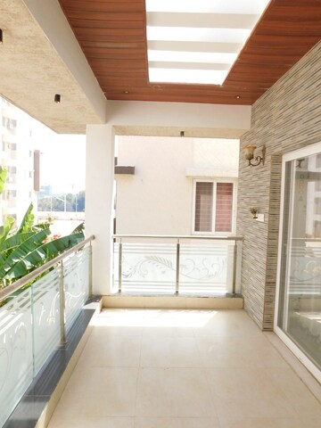 Building Lobby in 5 BHK Villa at Poulomi Indus Crest, Tellapur – for Sale