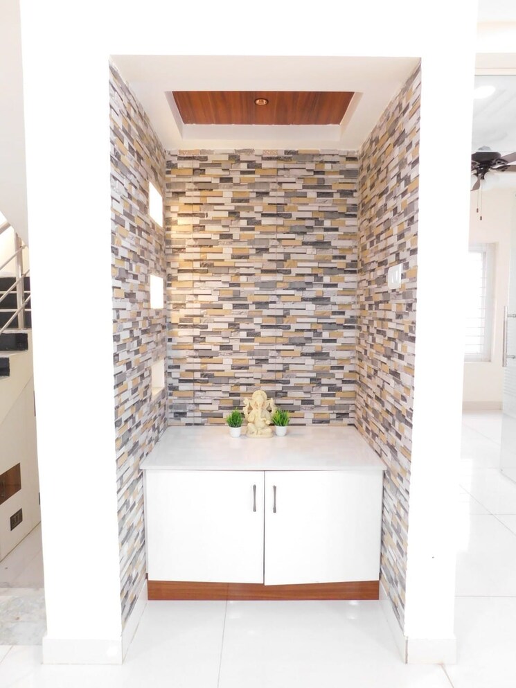 Bathroom, poulomi-indus-crest 5 Bedroom 300 Sq.Yd. Villa In Tellapur Hyderabad 8846864