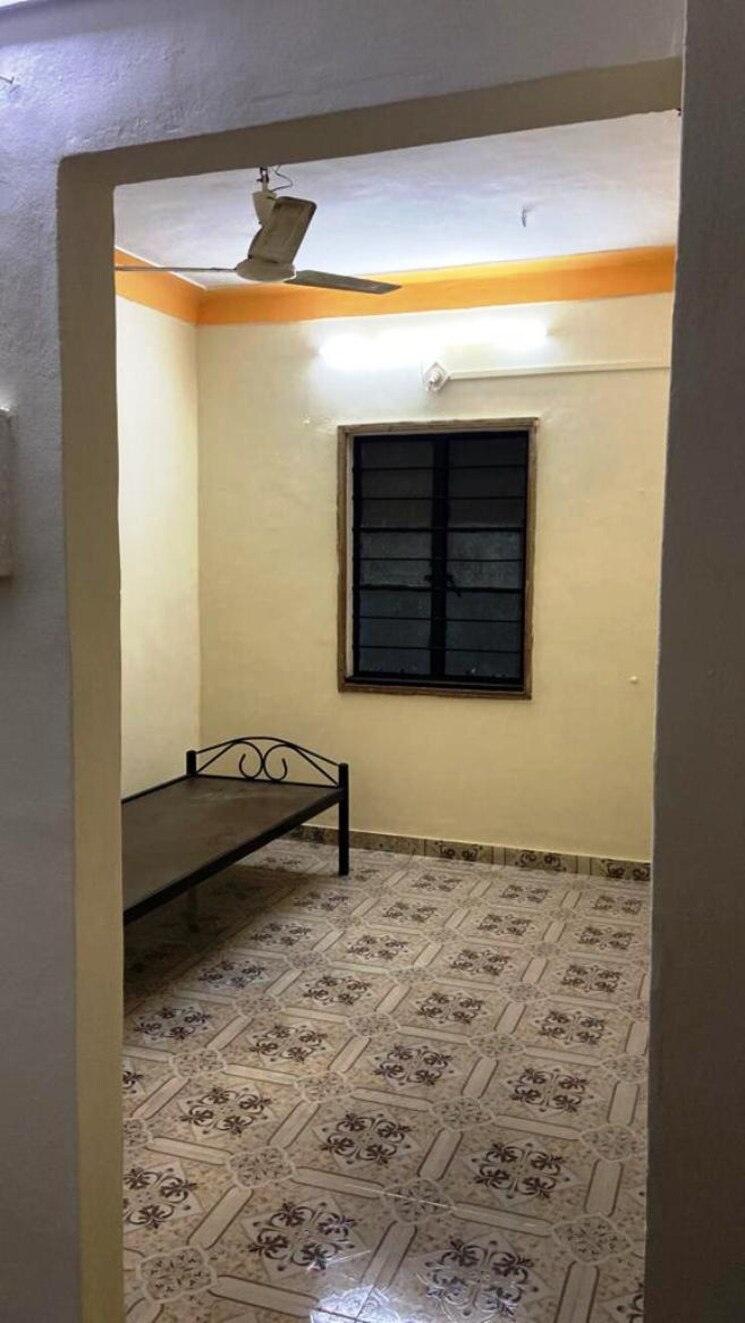 Room, ashish-garden 1 RK 345 Sq.Ft. Apartment In Kothrud Pune 8846868