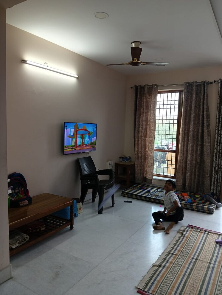 Living Room, sector 56 3 Bedroom 2050 Sq.Ft. Independent House In Sector 56 Noida 8846878