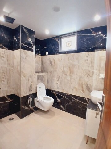 Master Bedroom in 2 BHK Builder Floor at Mahavir Enclave 1 – for Sale