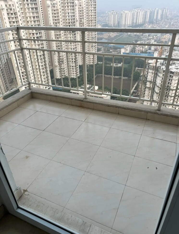 Balcony, puri-emerald-bay 2 Bedroom 1700 Sq.Ft. Apartment In Sector 104 Gurgaon 8846901