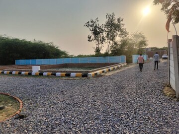  Plot – Exterior View View at Raebareli Road - for Sale