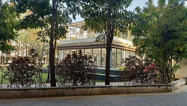 2 BHK + Study Room Apartment For Rent in Shree Ram Lotus