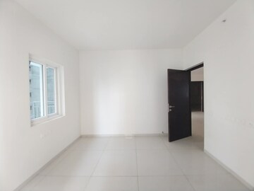Room in 3 BHK Apartment at Aparna Sarovar, Nallagandla – for Rent
