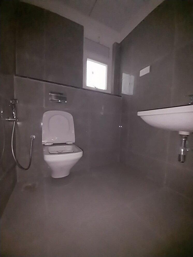 Bathroom, aparna-sarovar 3 Bedroom 1850 Sq.Ft. Apartment In Nallagandla Hyderabad 8846983