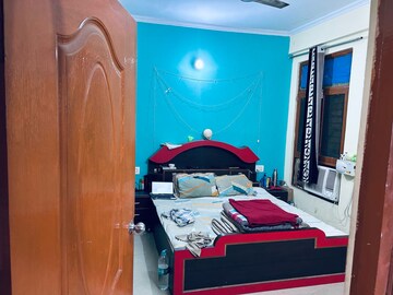 Room in 3 BHK Apartment at Faizabad Road – for Rent