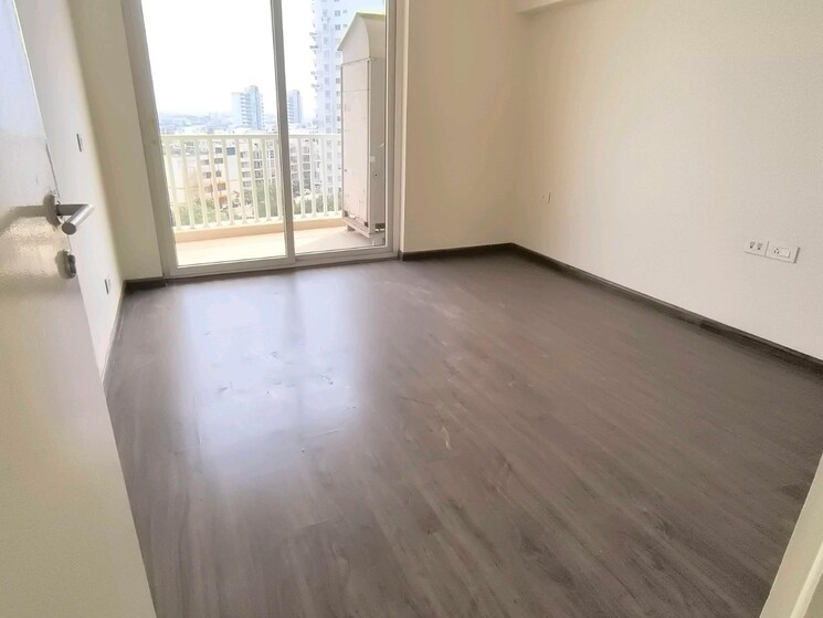 Bedroom, emaar-palm-terraces-select 4 Bedroom 2410 Sq.Ft. Apartment In Sector 66 Gurgaon 8846931