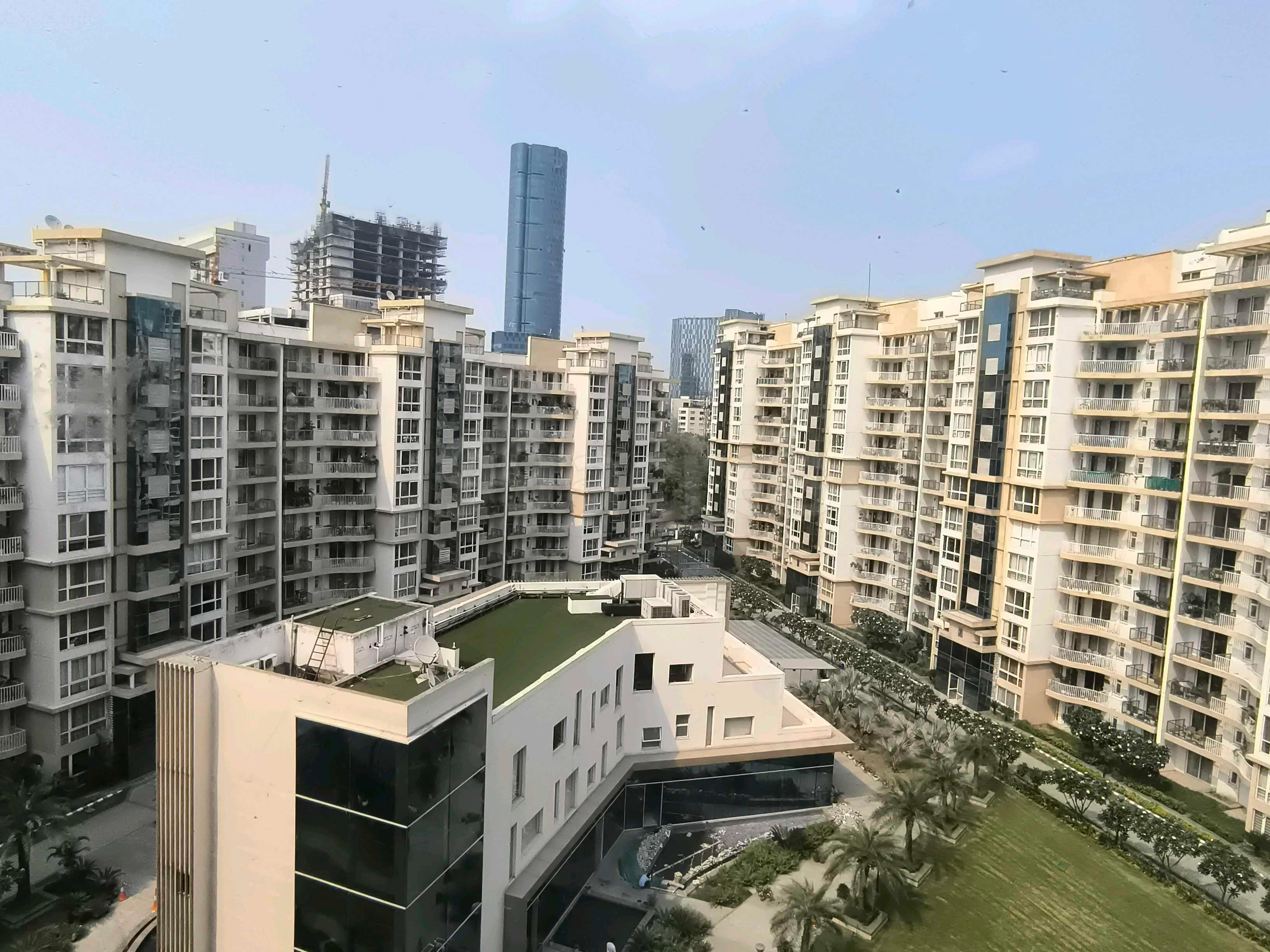 4 BHK + Servant Room Apartment For Sale in Emaar Palm Terraces Select