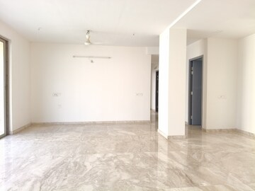 Room in 3 BHK Apartment at One Hiranandani Park, Ghodbunder Road – for Rent