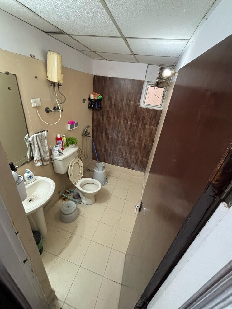 Master Bedroom, gaur-green-city 2 Bedroom 1260 Sq.Ft. Apartment In Indrapuram Ghaziabad 8847053