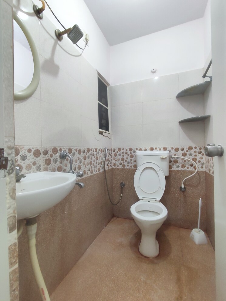 Bathroom, btm layout stage 2 2 Bedroom 850 Sq.Ft. Builder Floor In Btm Layout Stage 2 Bangalore 8847054
