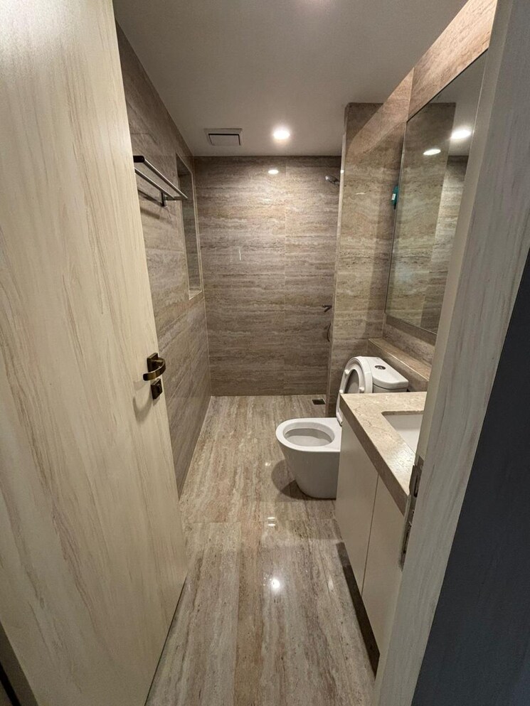Bathroom, hiranandani-delanna 2 Bedroom 750 Sq.Ft. Apartment In Ghodbunder Road Thane 8847090