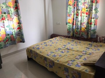 Bedroom in 2 BHK Apartment at Raheja Vistas Phase 3, Mohammadwadi – for Rent