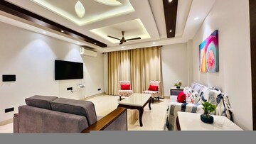 Master Bedroom in 4 BHK Builder Floor at Emaar MGF Emerald Hills, Sector 65 – for Rent