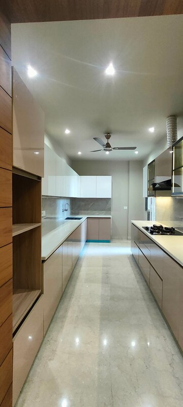 Kitchen in 3 BHK Apartment at Signature Global Cloverdale, Sector 71 – for Sale